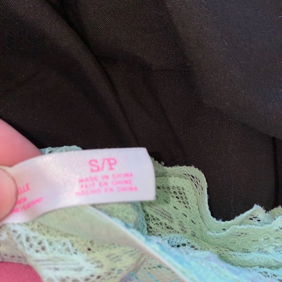 Victoria’s Secret bralette - Picture 4 of 4